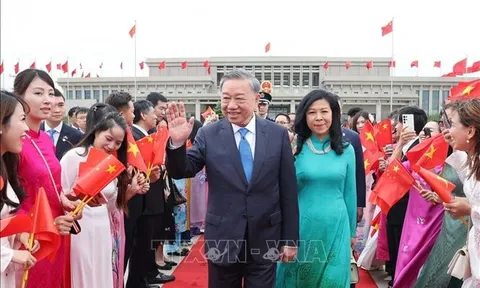 Tổng Bí thư, Chủ tịch nước Tô Lâm và Phu nhân kết thúc tốt đẹp chuyến thăm cấp Nhà nước tới Trung Quốc