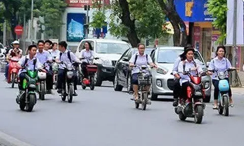 Không đội mũ bảo hiểm khi điều khiển xe đạp điện có thể bị xử phạt 400.000 đồng đến 600.000 đồng