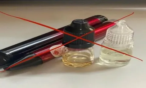 Phát hiện thủ đoạn bơm tinh dầu chứa chất ma tuý vào thuốc lá điện tử