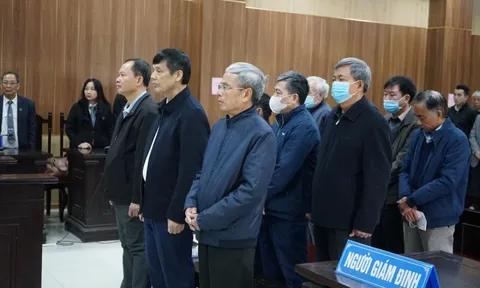 Tuyên phạt cựu Bí thư Tỉnh ủy Thanh Hóa Trịnh Văn Chiến 30 tháng tù treo