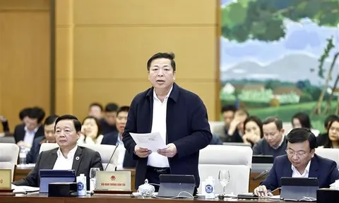 Đảm bảo cân đối vốn và đánh giá kỹ rủi ro với các dự án hạ tầng