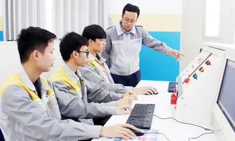 Bắc Giang trả 1 tỷ đồng cho Giáo sư về làm việc trong ngành bán dẫn
