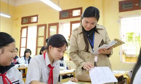 Tuyển sinh lớp 10 trường chuyên Hà Nội: Các thí sinh sẽ thi ngày 9/6