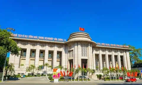 'Xử lý những ngân hàng cạnh tranh lãi suất không lành mạnh'