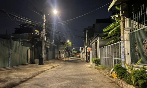 Sau tiếng la hét thất thanh, bàng hoàng phát hiện người đàn ông nguy kịch trước cửa nhà