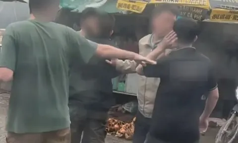 Diễn biến mới vụ nhân viên nhà xe xô xát với du khách nước ngoài