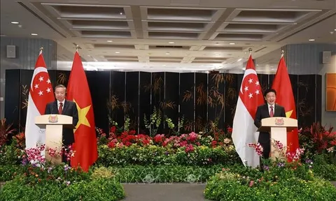 Việt Nam - Singapore nâng cấp quan hệ lên Đối tác Chiến lược toàn diện