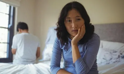 Câu nói trơ trẽn của chồng khi ngoại tình với cụ bà 70 tuổi, vợ có hành động quyết liệt