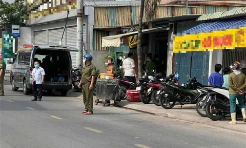 Tiết lộ bất ngờ của hàng xóm người phụ nữ tử vong trong nhà ở Hóc Môn, TP.HCM