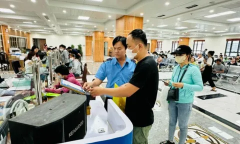 Người lao động cần biết, tránh bị thiệt: Từ 1/4, chưa cập nhật số CCCD bị từ chối giải quyết hồ sơ BHXH