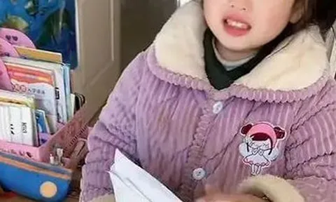 Con làm toán 15-7=8 bị cô giáo chấm sai, mẹ tức giận đi kiện nhưng hổ thẹn vì thiếu kiến thức cơ bản
