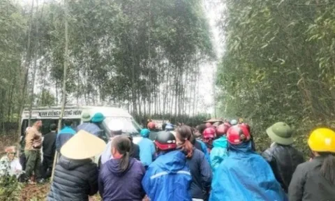 Tai nạn đau lòng: Xe chở quan tài người anh tụt dốc, cán em trai tử vong