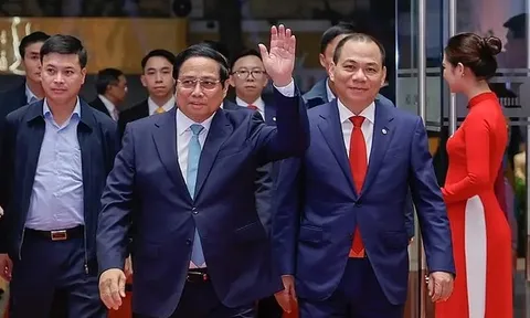 Tập đoàn Vingroup của tỷ phú Phạm Nhật Vượng trình phương án 4 tỷ USD làm dự án đường sắt tốc độ cao 48km