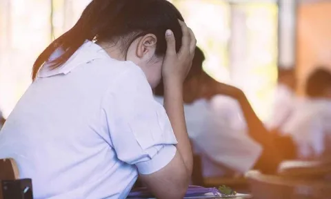 Không được vào ngành hàng không vì chỉ cao 1m45, cô gái 20 tuổi chi tiền triệu để cao thêm liền nhận kết đắng