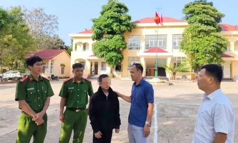 Cuộc sống khốn khó nơi xứ người khi tin "việc nhẹ lương cao": Bị bỏ đói, đánh đập, cắt sóng điện thoại