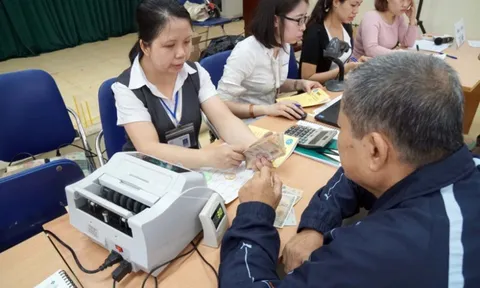 Nóng: Lịch chi trả lương hưu, trợ cấp BHXH tháng 4/2025 tại Hà Nội