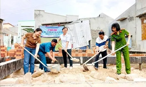 Đẩy nhanh tiến độ xây mới và sửa chữa nhà cho người có công trước ngày 30/4