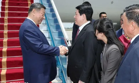 Tổng Bí thư, Chủ tịch nước Trung Quốc Tập Cận Bình đến Hà Nội, bắt đầu chuyến thăm cấp Nhà nước tới Việt Nam