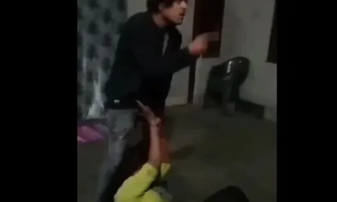 Túm tóc kéo lê vợ trên sàn nhà vì sinh con gái, gã chồng vũ phu trả giá đắt