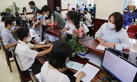 Giữ nguyên lương, phụ cấp cho cán bộ bị ảnh hưởng của sắp xếp đơn vị hành chính trong 6 tháng