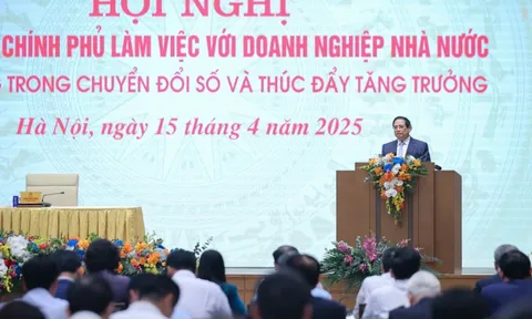 Thủ tướng: Doanh nghiệp nhà nước phải xông pha hơn nữa, tiên phong chuyển đổi số và thúc đẩy tăng trưởng