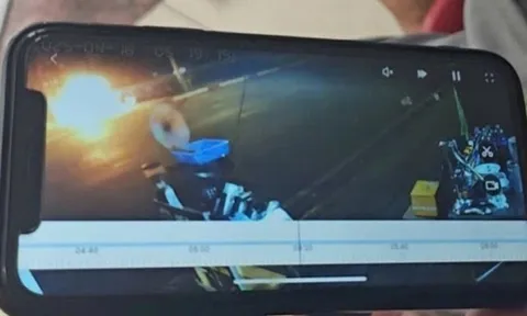 Vụ người đàn ông chết cháy trên võng ở TP.HCM: Camera tiết lộ giây phút cuối cùng!