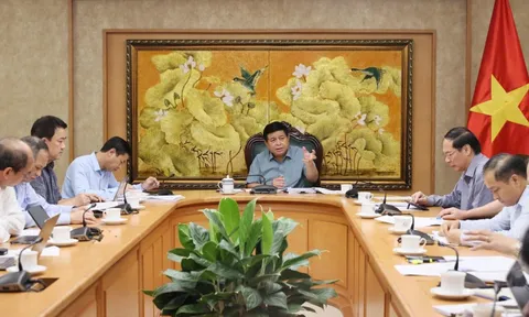 Đẩy mạnh ứng dụng năng lượng nguyên tử vì mục đích hoà bình và phát triển