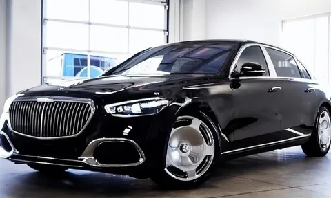 Mua Maybach 5,5 tỷ đồng để chạy taxi, giá một "cuốc" xe là bao nhiêu?