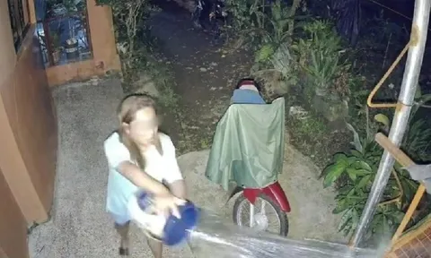 Tiếng kêu đau đơn của chú chó vang vọng giữa đêm tối: Hành động dội nước sôi vào chó của hàng xóm vì sủa ồn ào gây phẫn nộ