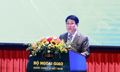 Ngoại giao đóng vai trò kiến tạo xuyên suốt các giai đoạn lịch sử