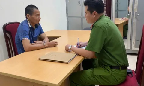 Lời khai của nghi phạm cướp ngân hàng ở Hà Nội: Chán nản vì vợ đòi ly hôn nên uống một can bia, cướp tiền để được đi tù