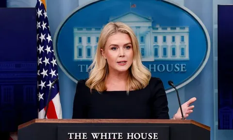 Mỹ tiếp tục "tạt nước lạnh" về phía Tổng thống Zelensky giữa lúc "căng như dây đàn"