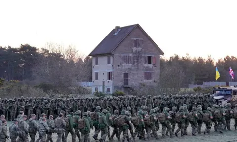 Anh bất ngờ "quay xe", Ukraine nhận "tin dữ" ngay giữa lúc "căng như dây đàn"