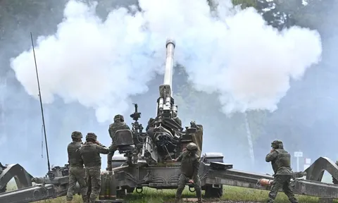 Ukraine dồn quân đến "pháo đài cuối cùng" ở Kursk, quyết giữ "quân bài mặc cả" trên đất Nga