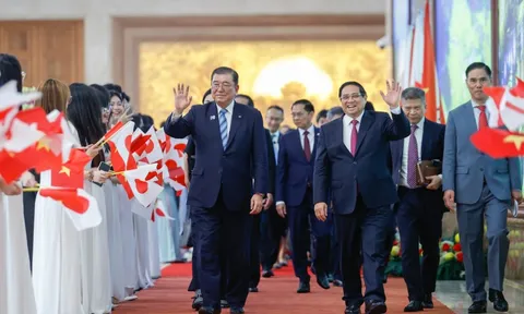 Hai Thủ tướng Việt Nam và Nhật Bản xác định trụ cột mới của quan hệ song phương