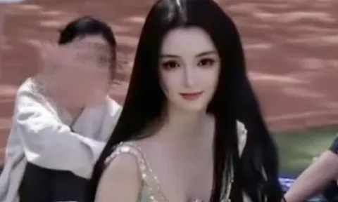 Nữ sinh "vượt mặt" AI về nhan sắc gây sốt, một chi tiết "kỳ lạ" khiến dân mạng không ngừng bàn tán