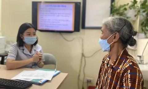 Từ 1/7/2025: Người trên 60 tuổi cần đáp ứng những gì để nhận trợ cấp?