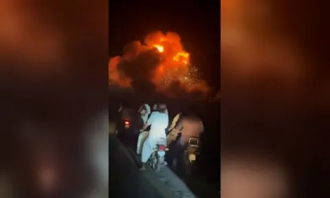 Nóng: Ấn Độ bất ngờ tấn công tên lửa vào Pakistan