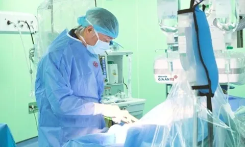 Cứu người đàn ông 40 tuổi bị nhồi máu cơ tim, dạng nguy hiểm nhất