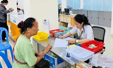 Người lao động được hưởng lương hưu tới 75% khi nghỉ hưu trước tuổi nếu đáp ứng đủ các điều kiện này