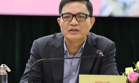 Vụ 100 tấn thực phẩm chức năng giả: Bắt nguyên Cục trưởng Nguyễn Thanh Phong về tội Nhận hối lộ