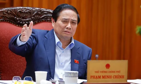 Thủ tướng: Các bộ cần rà soát, phân cấp, phân quyền hơn nữa cho địa phương