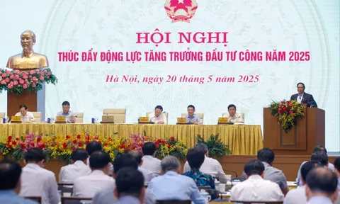 Thủ tướng: Quyết tâm giải ngân 100% vốn đầu tư công năm 2025