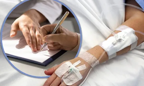 Phẫn nộ người mẹ không lo cứu con nguy kịch chỉ chỉ tập trung vào việc mua bảo hiểm tử vong để trục lợi