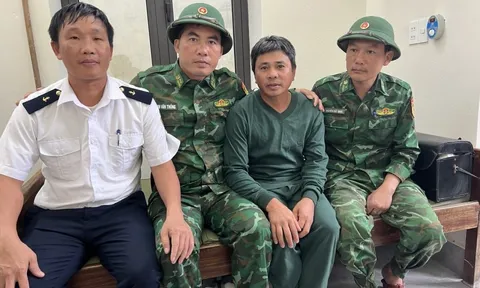 Tìm kiếm, cứu hộ thành công toàn bộ thuyền viên vụ chìm tàu ở cảng Vũng Áng