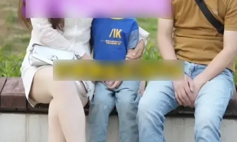 Mẹ đơn thân U35 đi hẹn hò đòi đối tượng có nhà, có xe, người đàn ông đồng ý nhưng nói thêm 1 câu khiến hai mẹ con "chạy mất dép"