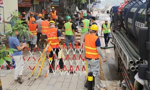 Tiếp tục khắc phục sự cố phun trào phụ gia Metro Nhổn - Ga Hà Nội