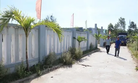 Tự nguyện hiến 'đất vàng' để xây nhà văn hóa