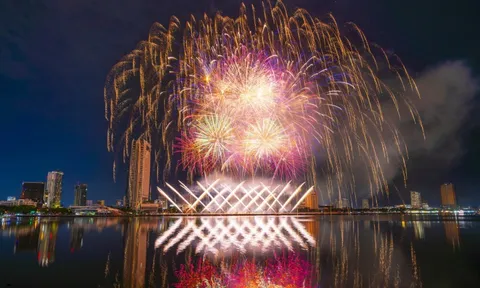 Miền Trung: Nhiều sự kiện văn hóa, du lịch hút khách mùa hè