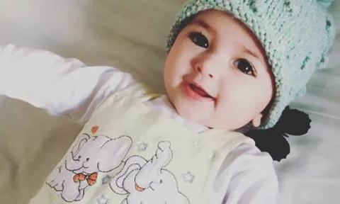 17 triệu người mê mẩn trước vẻ đẹp như thiên thần của bé gái đẹp nhất hành tinh, biết diện mạo bố mẹ ai cũng sốc